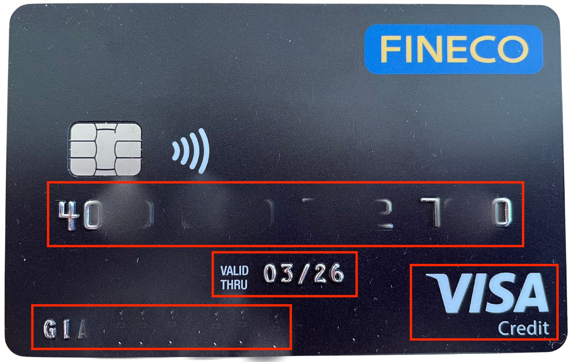 Dettaglio di una carta di credito con i suoi dat